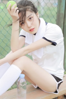 可疑的年轻少妇们